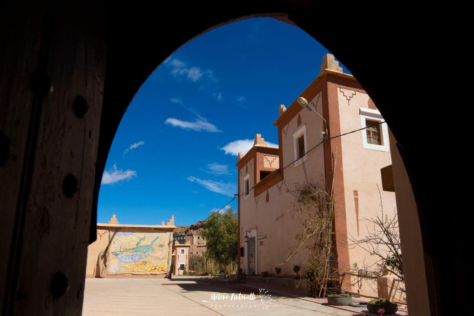 Kasbah Ben Ali Hotel Kelaat-M'Gouna Exterior photo